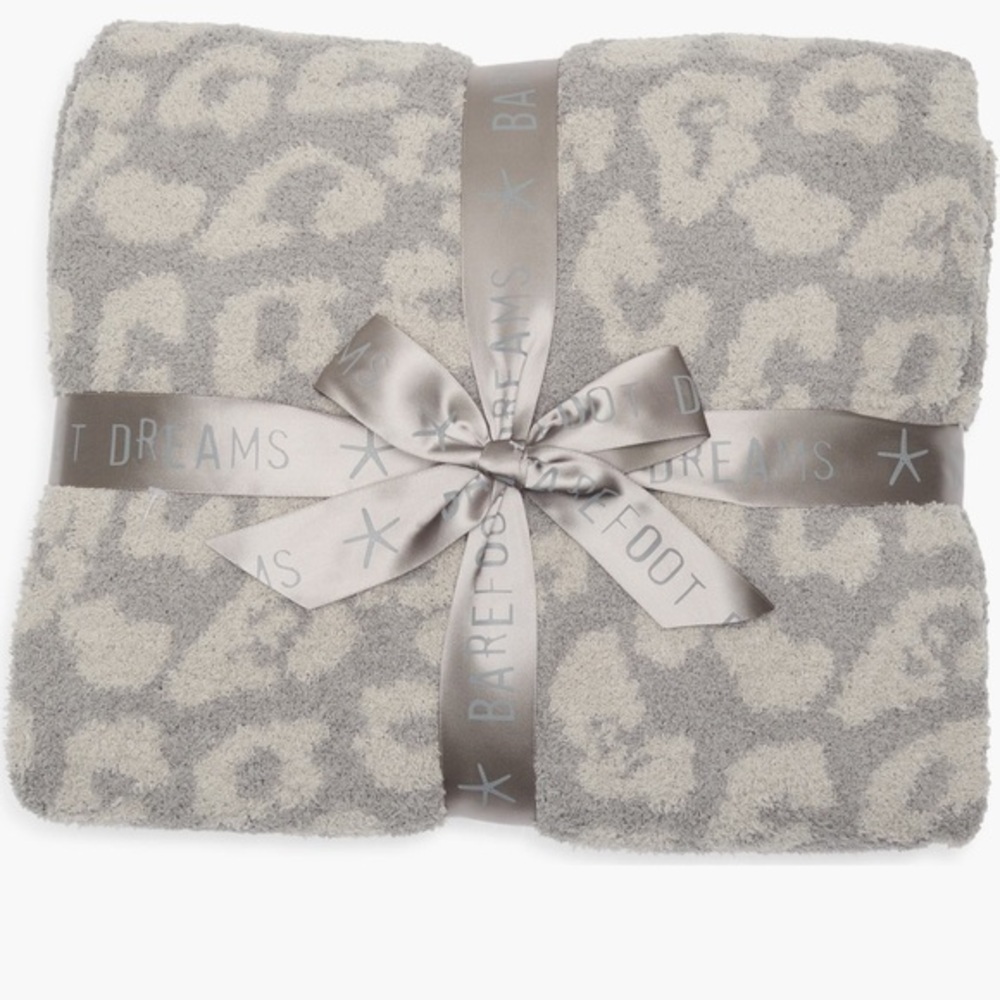 Barefoot Dreams CozyChic Leopard Print Throw Blanket Linen & Warm Grey::NWT::